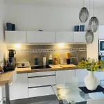 La Belle Au Fil De L'eau 2 D'hote Salon Et Cuisine Partages 3* Douai