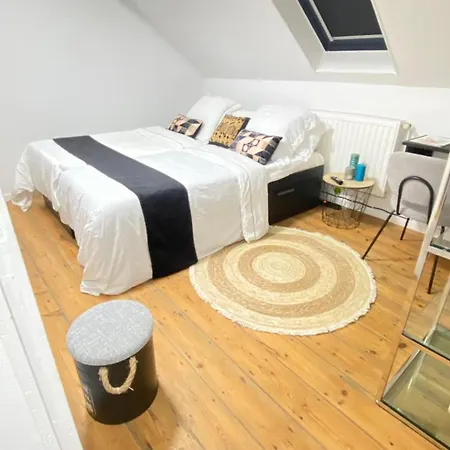 Belle Au Fil De L'eau 2 Bed & Breakfast Douai