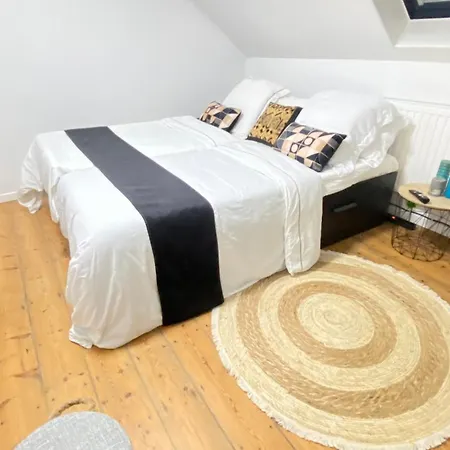 Belle Au Fil De L'eau 2 *